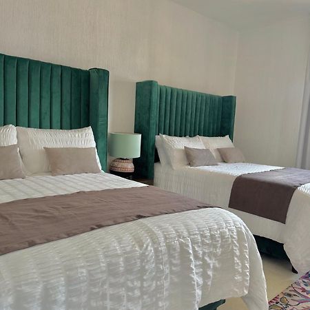 Suite Los Angeles 特科早特拉 外观 照片