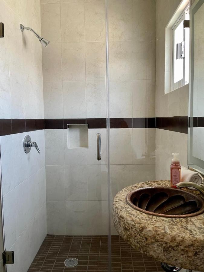 Suite Los Angeles 特科早特拉 外观 照片